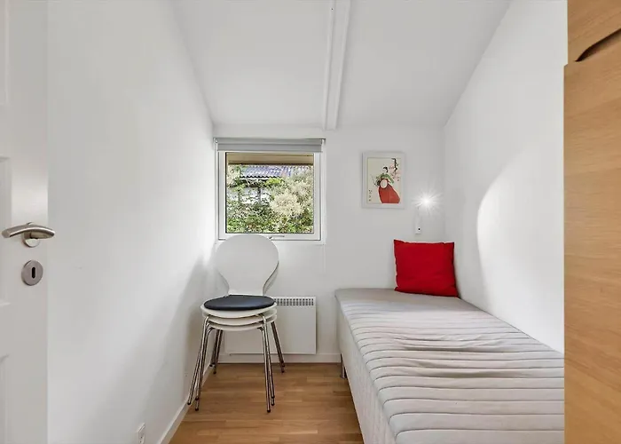 Fj1013-jaegerspris-tornvig-olsens-vej-13 *